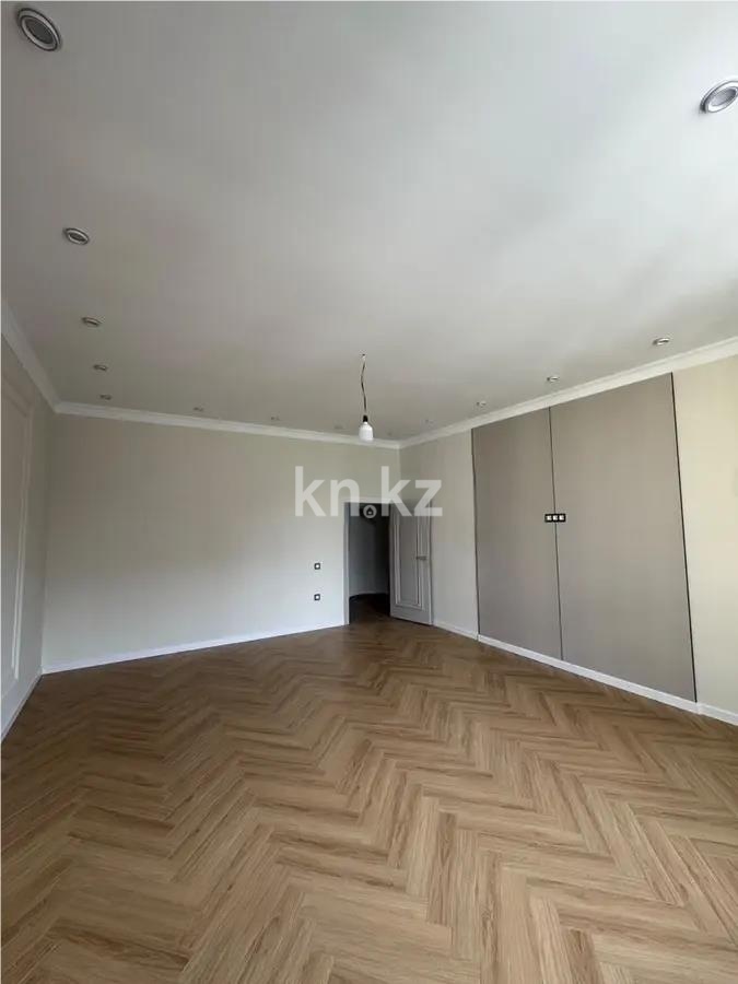 Продажа 4-комнатной квартиры, 114 м² в Астане