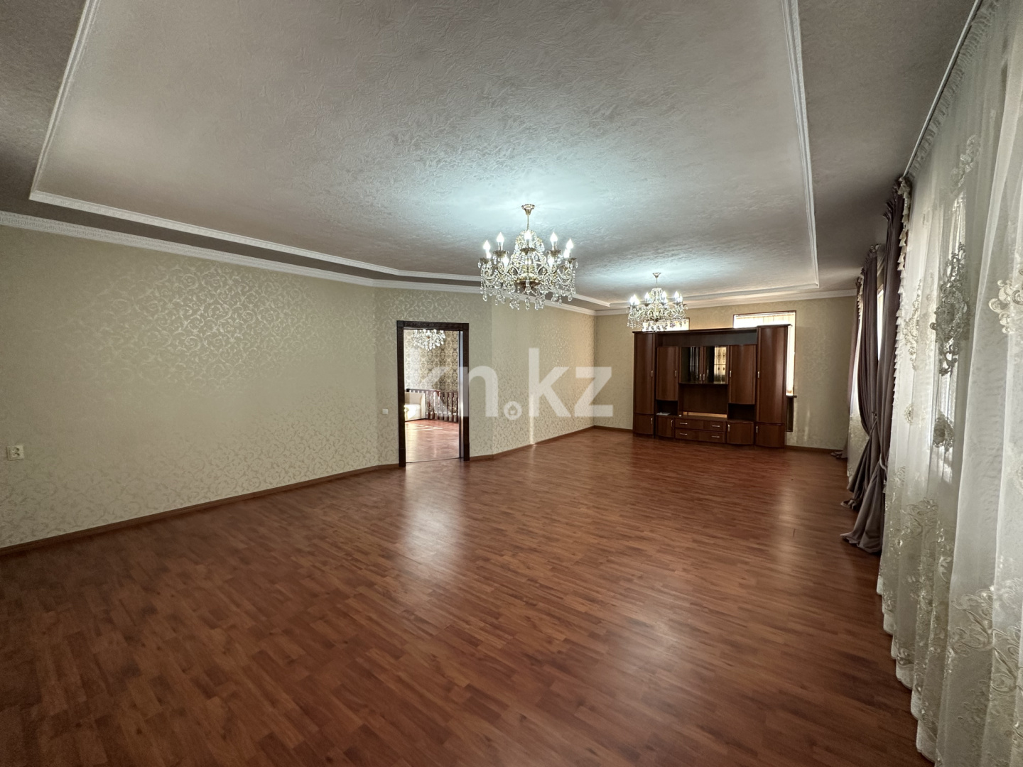 Продажа 7-комнатного дома, 280 м², Нурашбеков, дом  2 в Шымкенте - фото 22