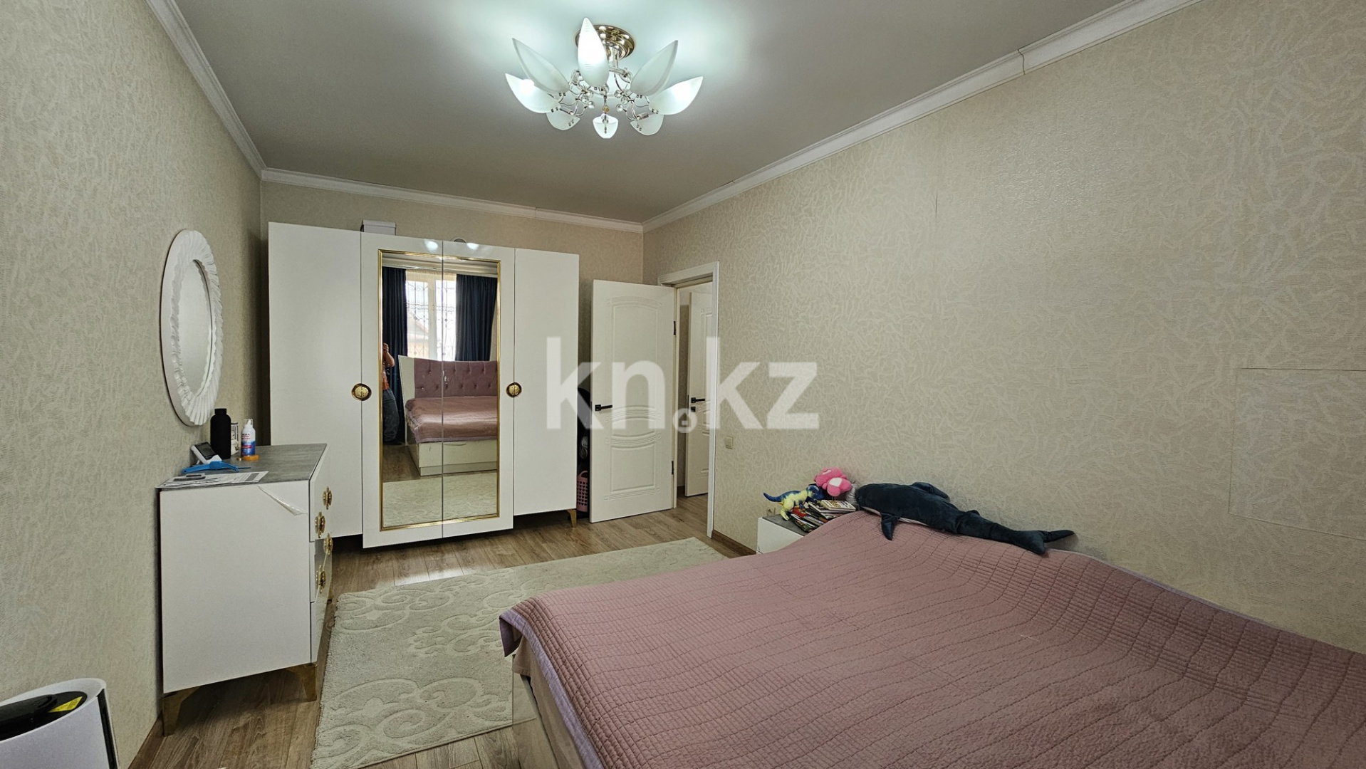 Продажа 4-комнатного дома, 218 м² в Алматы - фото 36