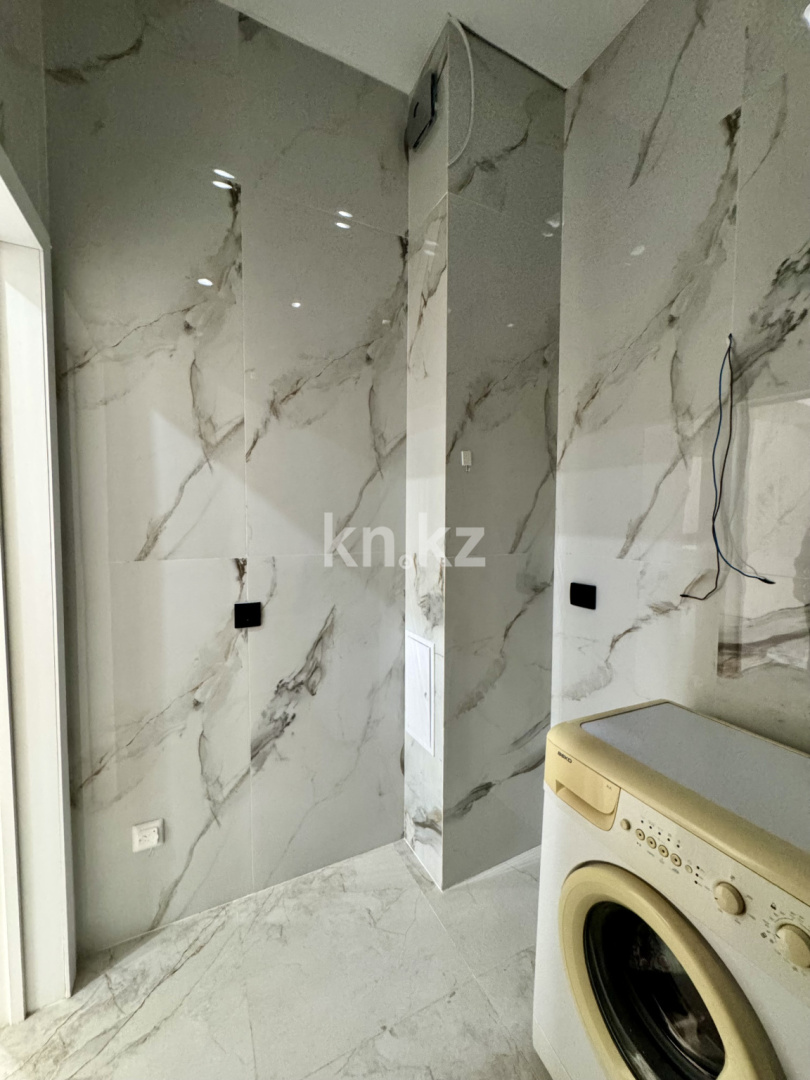 Продажа 2-комнатной квартиры, 65 м², ул. Муканова, дом  51/8 в Караганде - фото 17