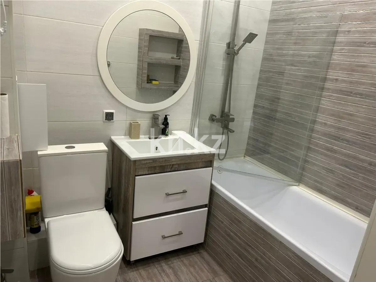 Продажа 2-комнатной квартиры, 70 м² в Караганде - фото 4