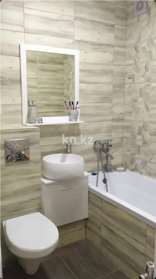 Продажа 3-комнатной квартиры, 58.2 м² в Алматы - фото 4