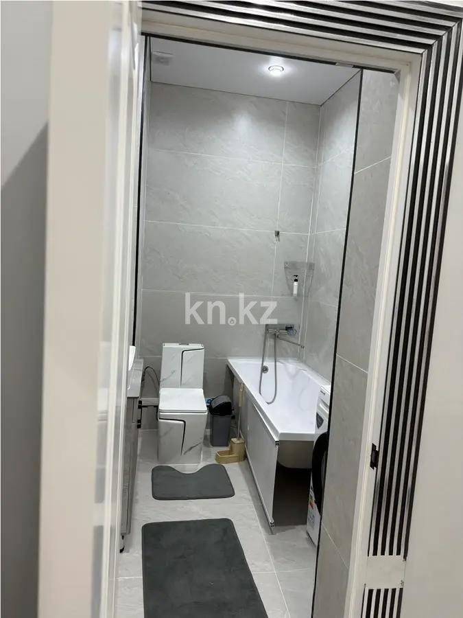 Продажа 2-комнатной квартиры, 61.2 м² в Алматы - фото 4