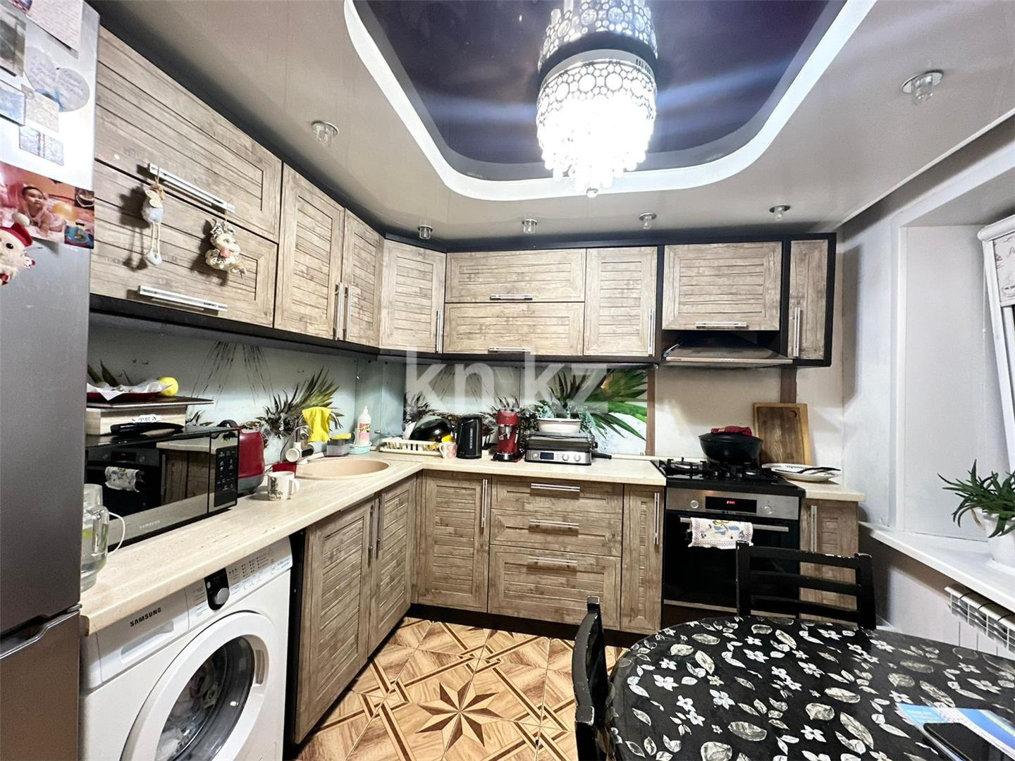 Продажа 4-комнатной квартиры, 74 м², ул. Гапеева в Караганде - фото 5