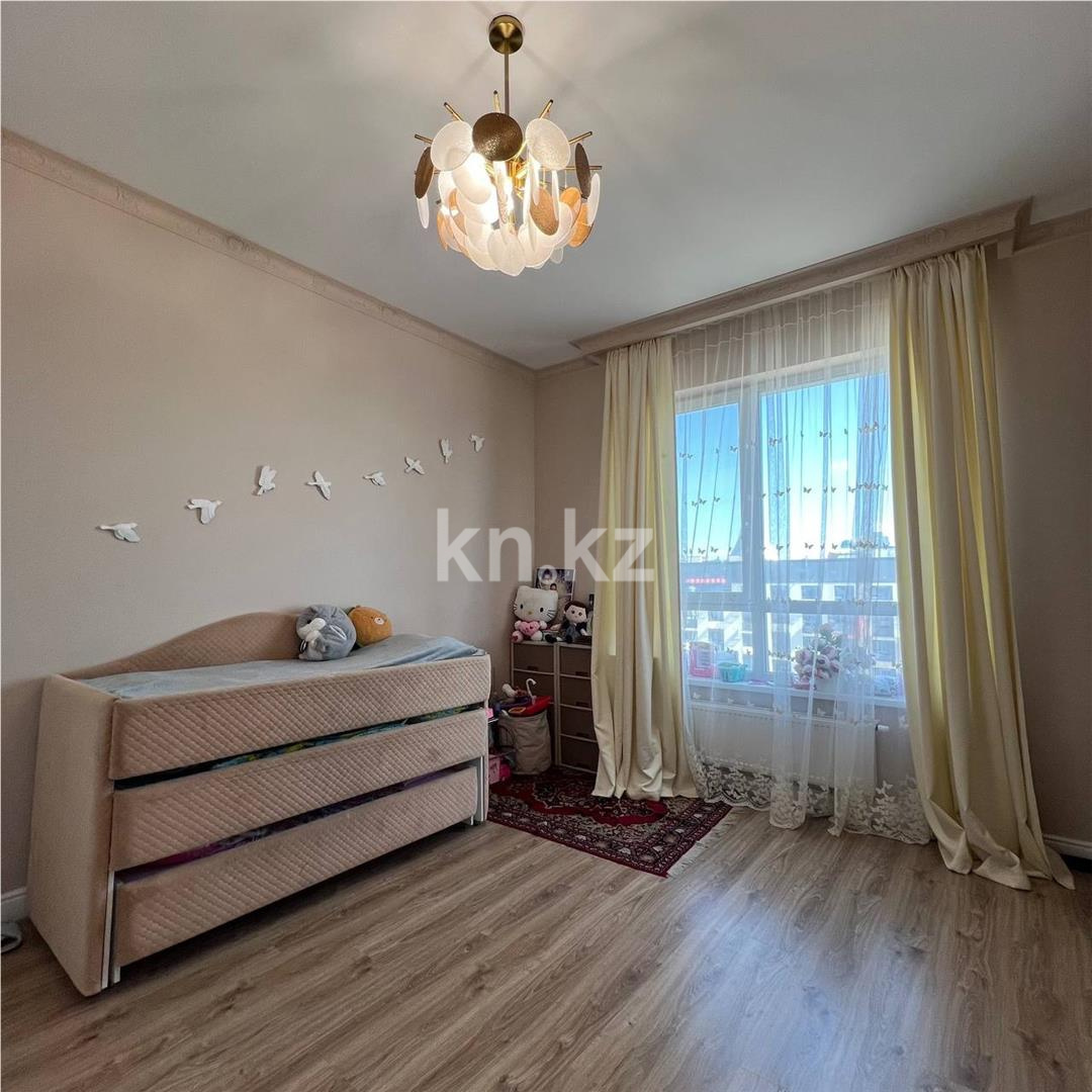 Продажа 4-комнатной квартиры, 140.7 м², ул. Е-900 в Астане - фото 5