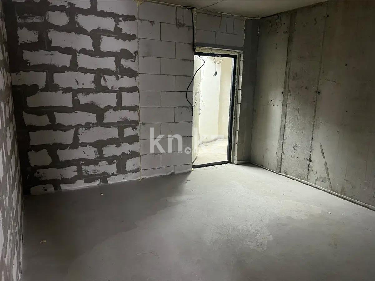 Продажа 3-комнатной квартиры, 95.5 м², ул. Толе би, дом  189/3 в Алматы - фото 3