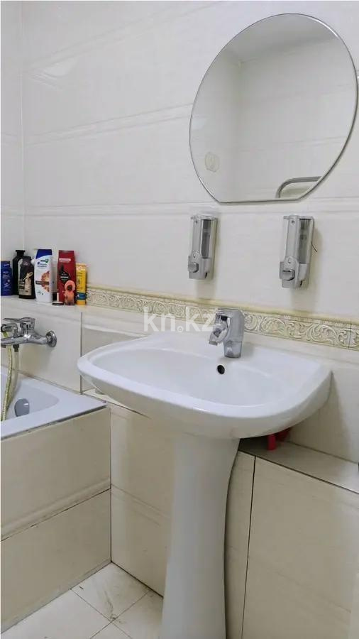 Продажа 4-комнатной квартиры, 81.6 м² в Алматы - фото 10