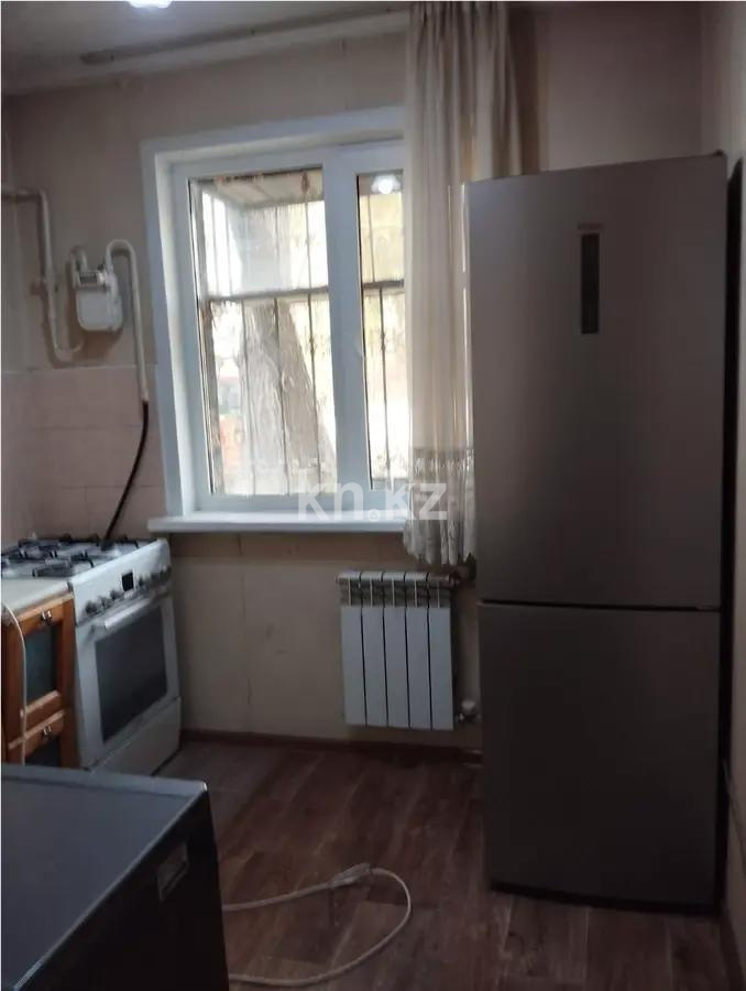 Продажа 2-комнатной квартиры, 45 м², мкр-н 2, дом  5 в Алматы - фото 2