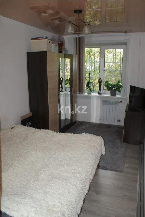 Продажа 3-комнатной квартиры, 60 м², мкр. Алтай-1, дом  7 в Алматы - фото 3