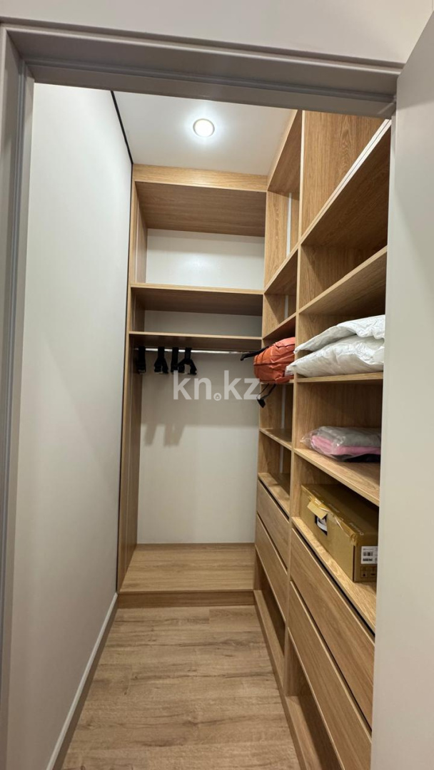 Аренда 3-комнатной квартиры, 90 м², пр. Аль-Фараби в Алматы - фото 11