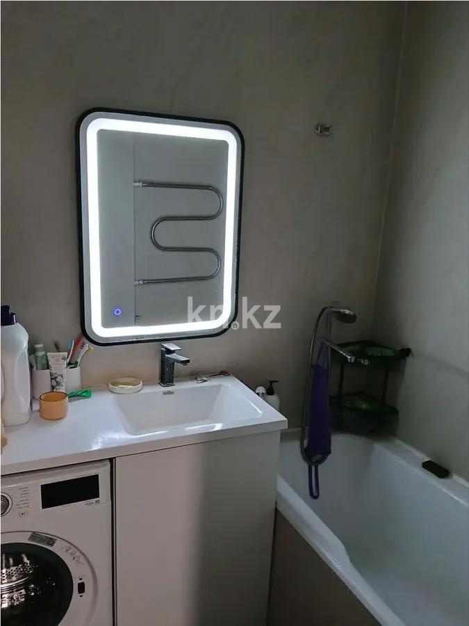 Продажа 3-комнатной квартиры, 72.8 м², мкр-н Жетысу-2, дом  33 в Алматы - фото 4