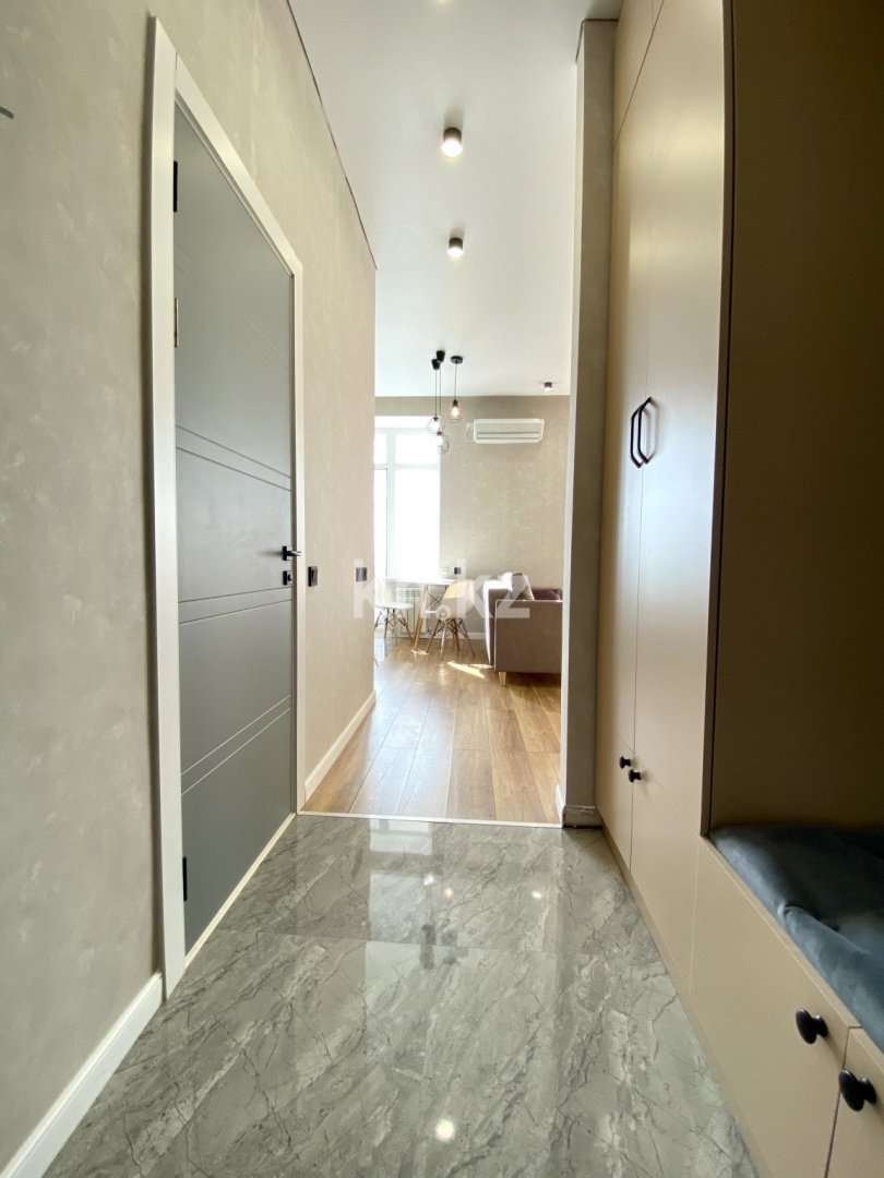 Аренда 1-комнатной квартиры посуточно, 38 м², ул. Казыбек би, дом  5а в Астане - фото 6