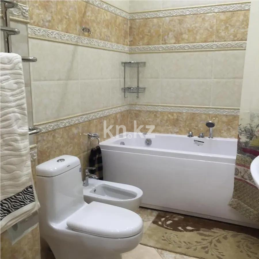 Продажа 3-комнатной квартиры, 131.3 м² в Алматы - фото 5