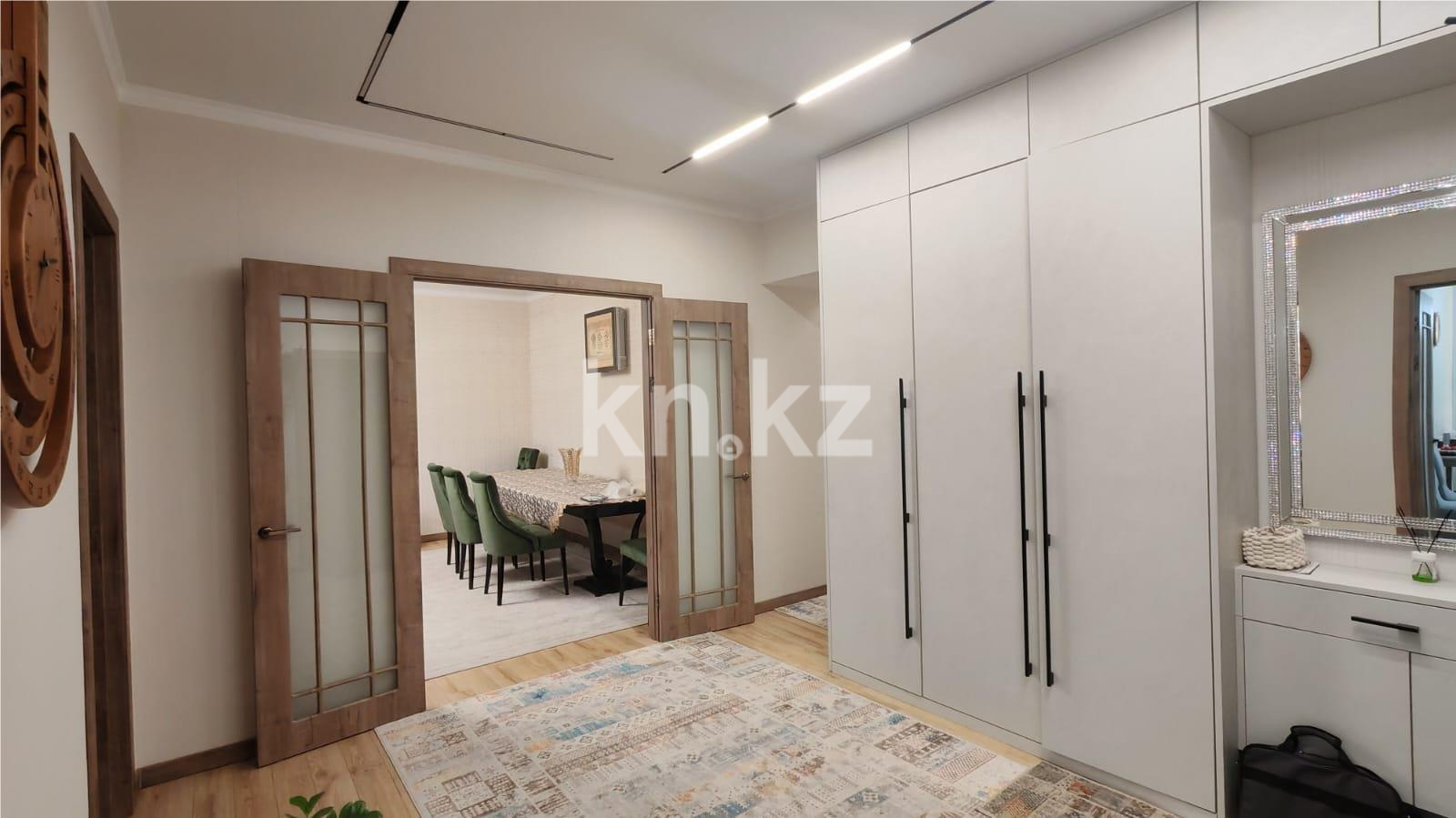 Продажа 4-комнатной квартиры, 123 м² в Караганде - фото 18