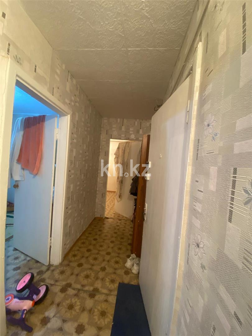 Продажа 2-комнатной квартиры, 45 м², мкр-н Восток-1, дом  13 в Караганде - фото 6