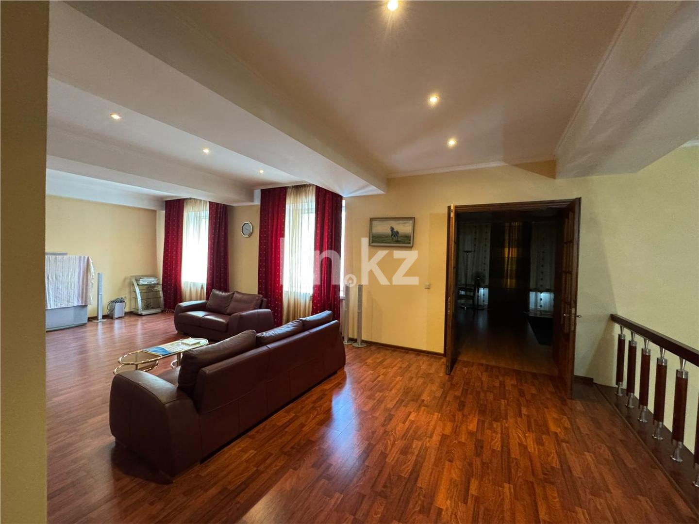 Продажа 9-комнатного дома, 1000 м², пр. Назарбаева, дом  3а в Караганде - фото 14