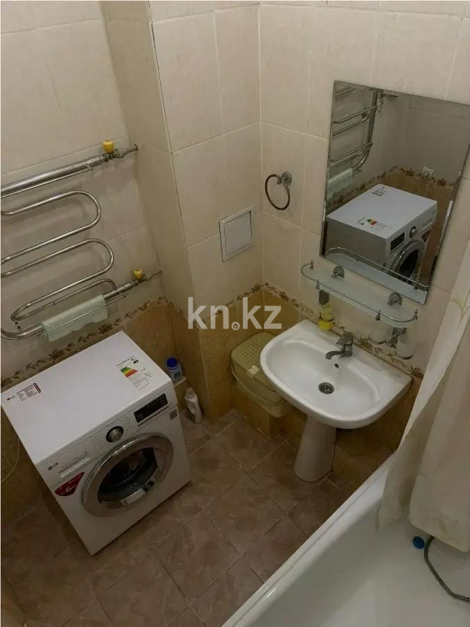 Продажа 3-комнатной квартиры, 67 м², мкр-н 1, дом  26а в Алматы - фото 4