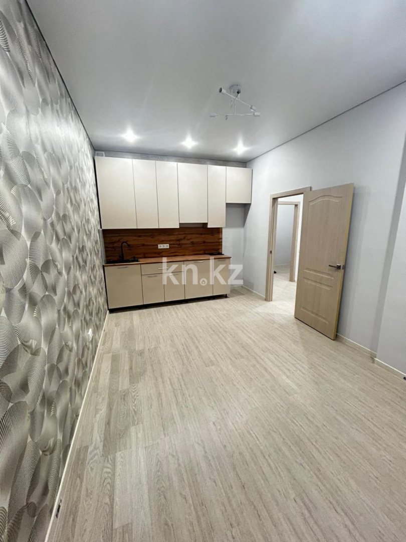 Продажа 2-комнатной квартиры, 42 м², ул. Университетская, дом  18 в Караганде