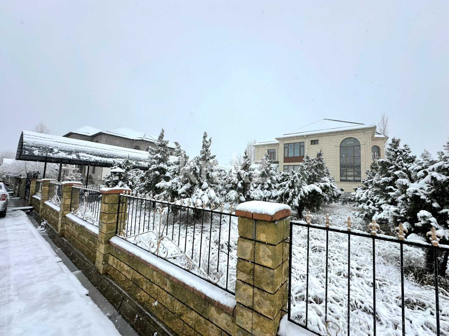 Продажа 9-комнатного дома, 500 м² в Шымкенте