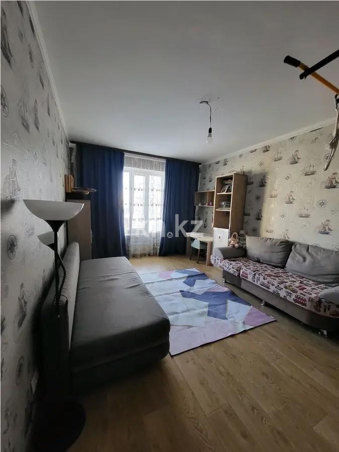 Продажа 4-комнатной квартиры, 110 м² в Караганде