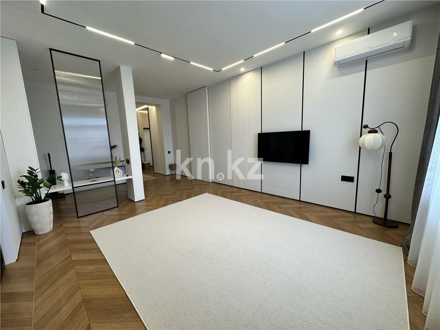 Продажа 2-комнатной квартиры, 63 м², пр. Республики, дом  49 в Караганде