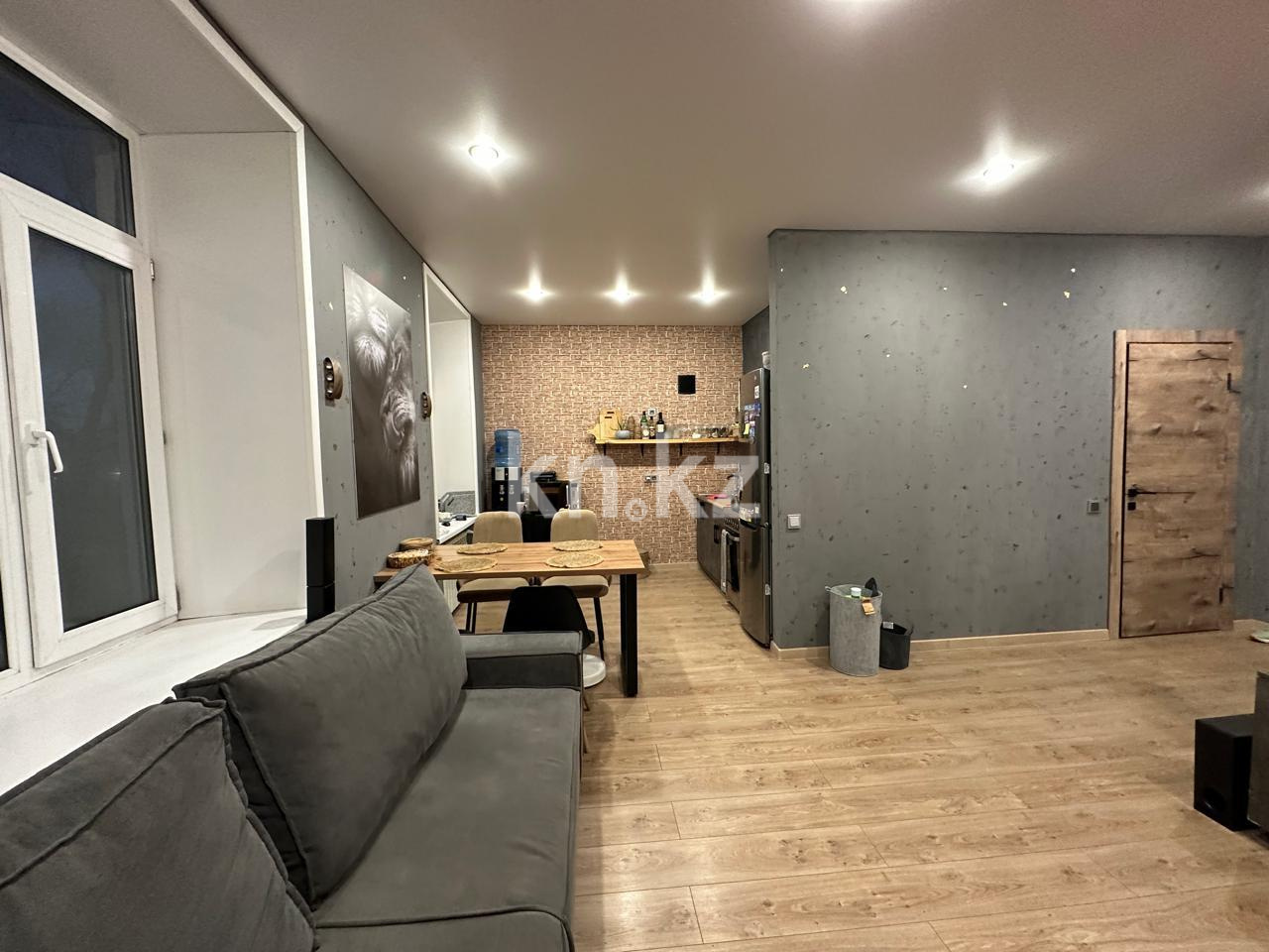 Продажа 3-комнатной квартиры, 65 м², пр. Республики в Темиртау - фото 3