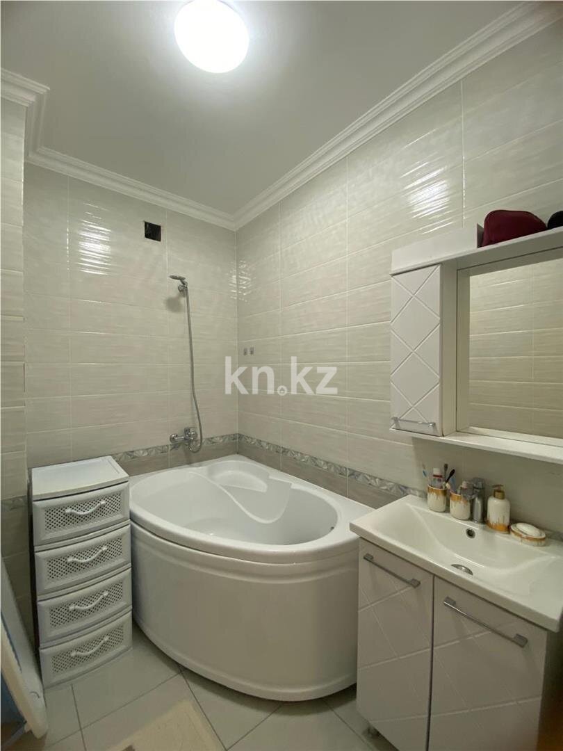 Продажа 3-комнатной квартиры, 92.3 м² в Астане - фото 11