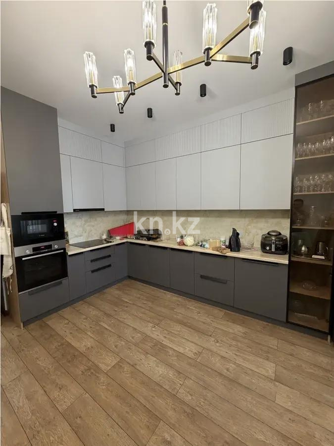 Продажа 4-комнатной квартиры, 138 м² в Астане - фото 4