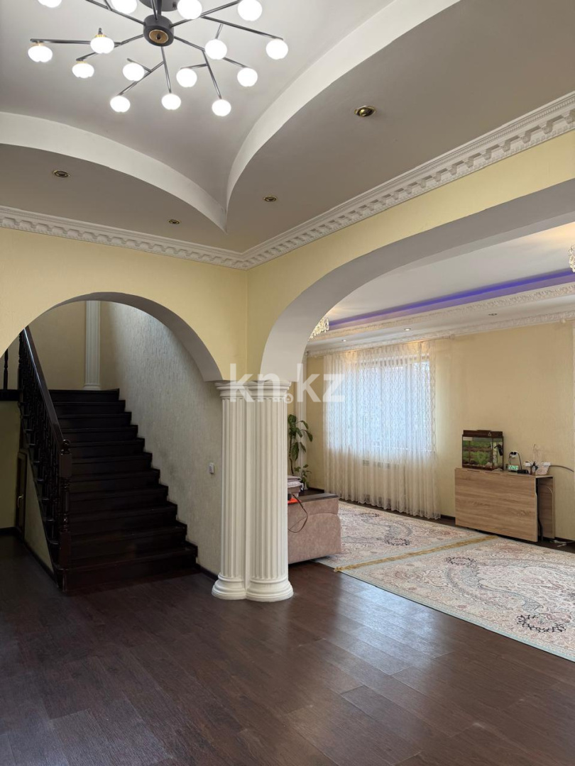 Продажа 7-комнатного дома, 250 м² в Алматы - фото 10