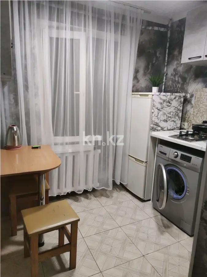 Продажа 1-комнатной квартиры, 33 м², мкр-н 4, дом  19 в Алматы - фото 2