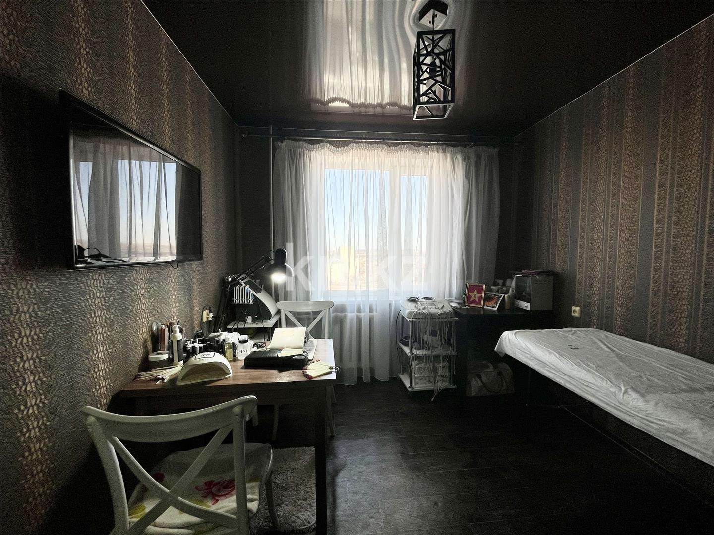 Продажа 6-комнатной квартиры, 79 м², ул. 9-й мкр., дом  42 в Темиртау - фото 15