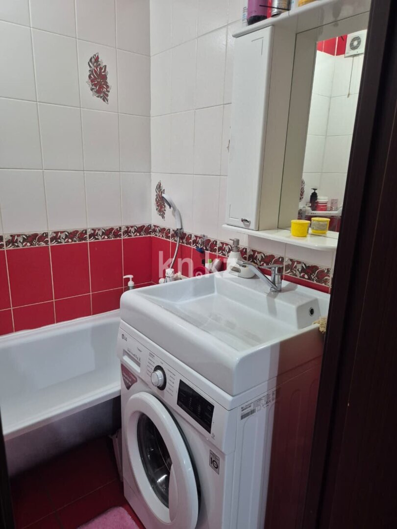 Продажа 3-комнатной квартиры, 62 м² в Караганде - фото 13