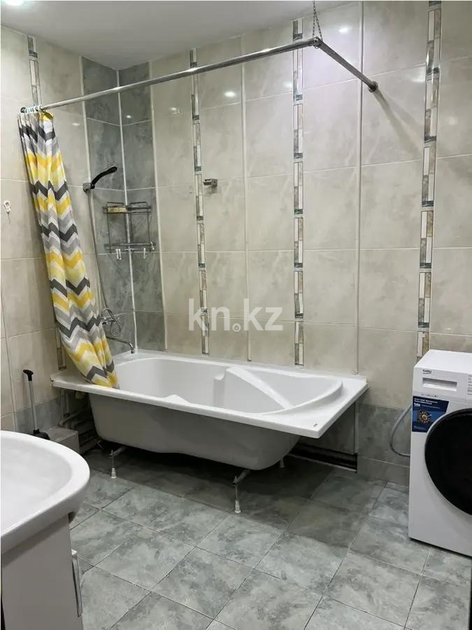 Продажа 2-комнатной квартиры, 77 м² в Алматы - фото 4