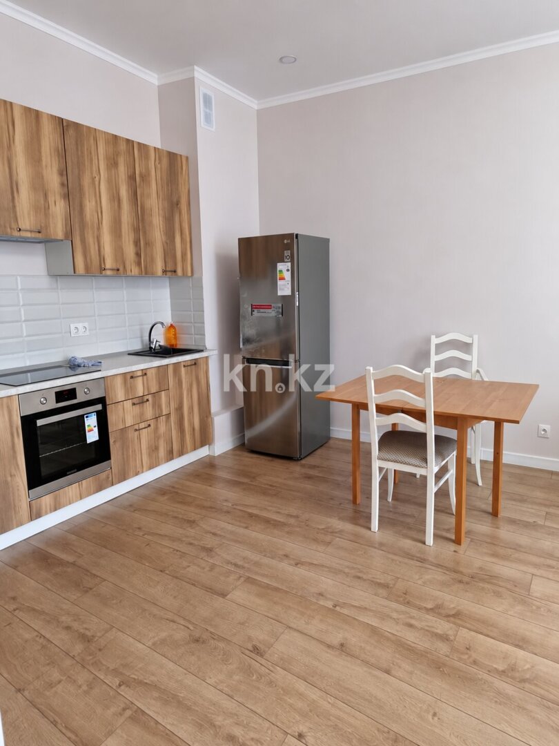 Аренда 2-комнатной квартиры, 53 м² в Астане