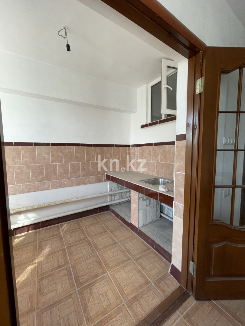 Продажа 10-комнатного дома, 320 м², ул. Чернова, дом  58 в Усть-Каменогорске - фото 3