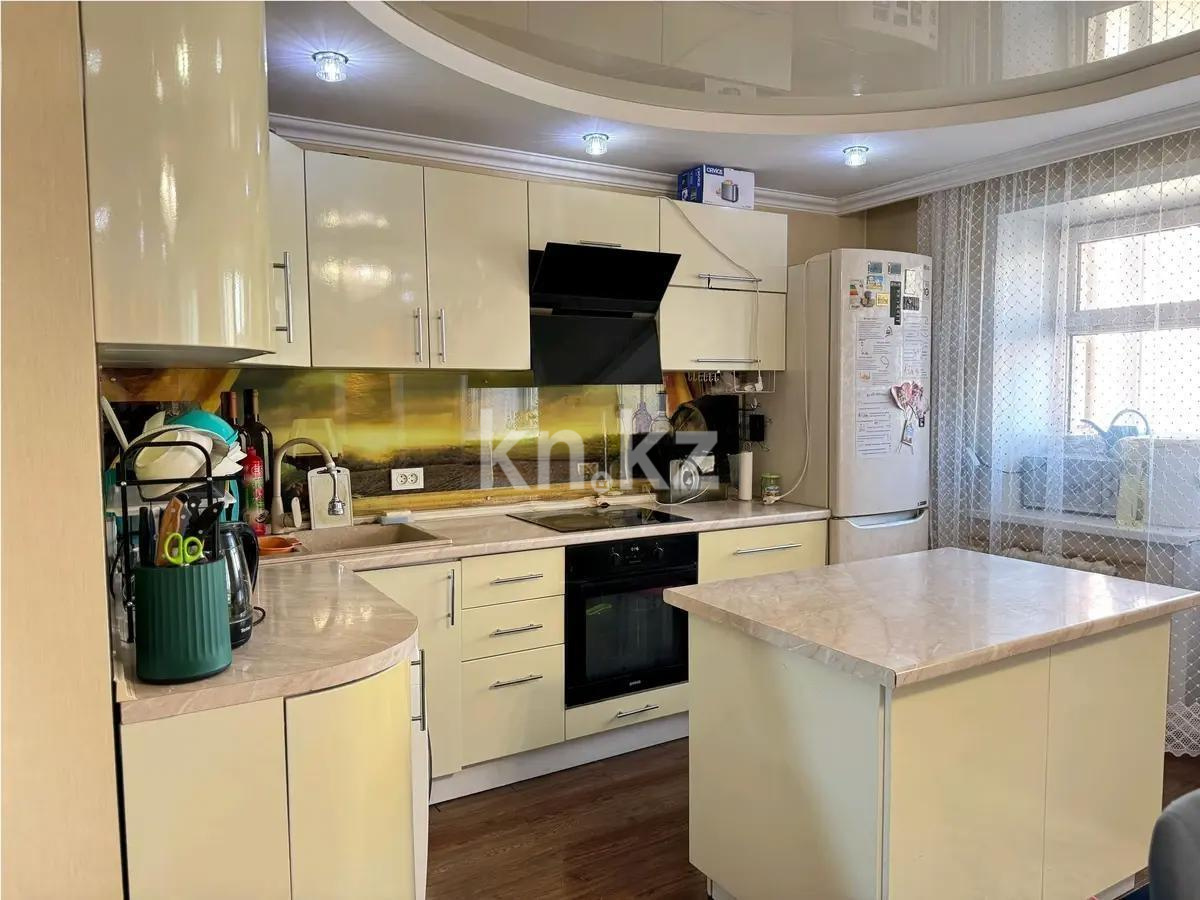 Продажа 4-комнатной квартиры, 132 м², ул. Косшыгулулы, дом  20 в Астане - фото 3