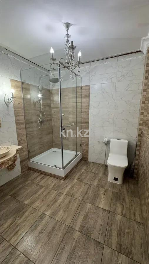 Продажа 5-комнатной квартиры, 200 м², ул. Сейфуллина, дом  65 в Астане - фото 5