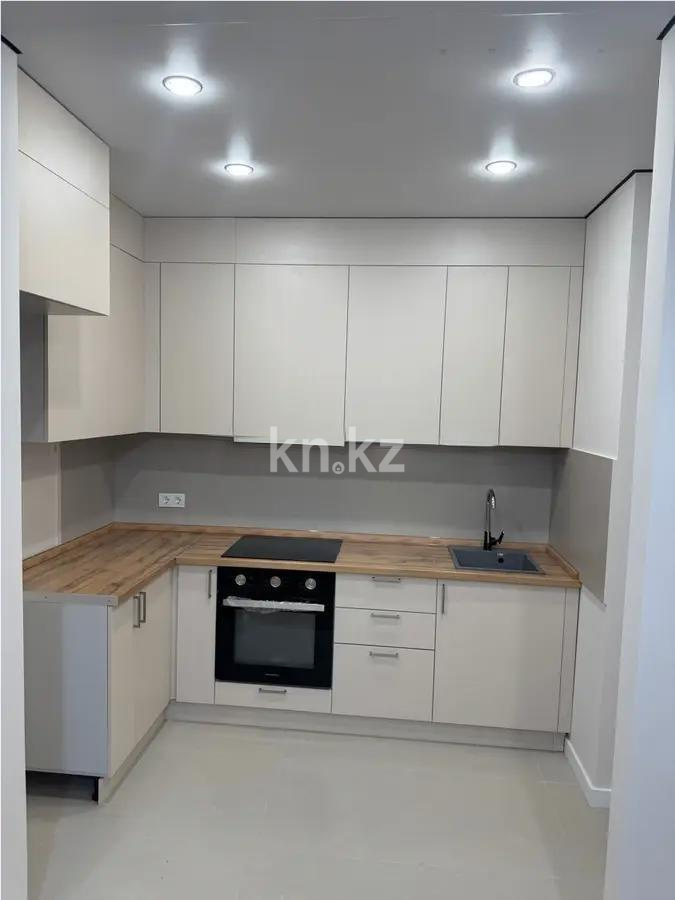 Продажа 2-комнатной квартиры, 55 м², ул. Омарова, дом  1 в Алматы