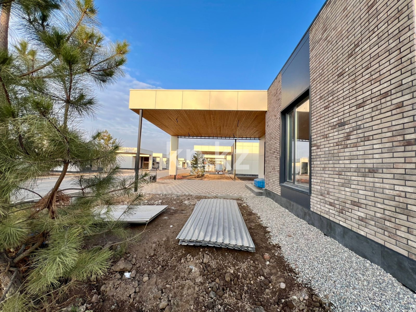 Продажа 3-комнатного дома, 201 м², ул. Новостройка в Алматы - фото 11