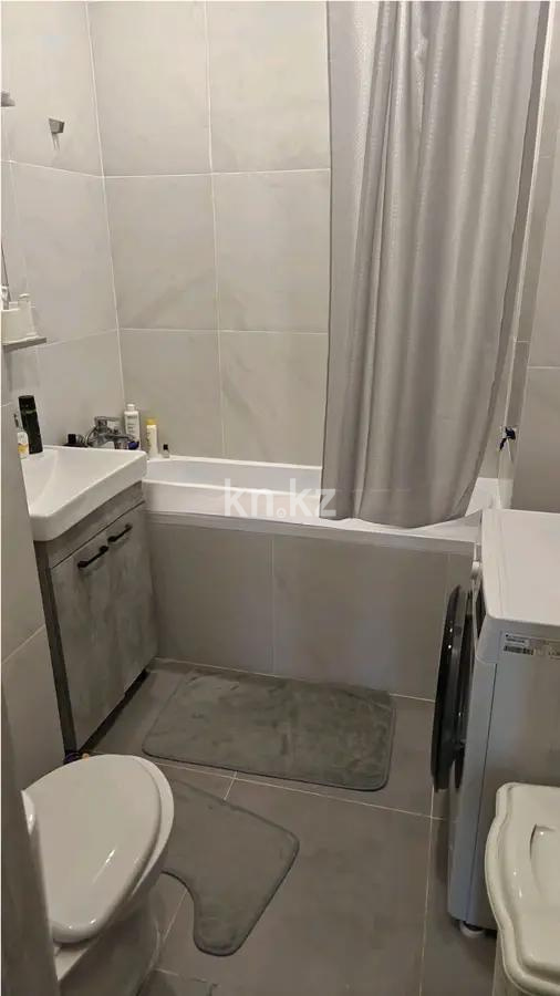 Продажа 2-комнатной квартиры, 46 м², ул. Косшыгулулы, дом  15 в Астане - фото 3