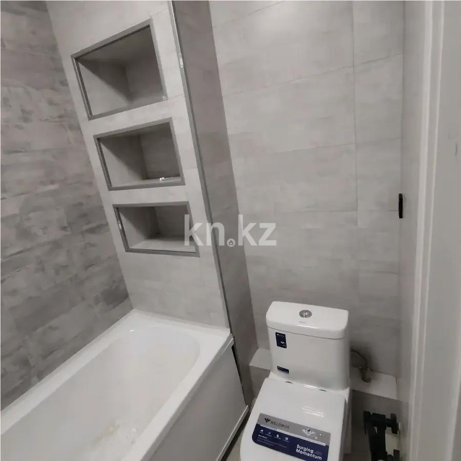 Продажа 2-комнатной квартиры, 58.7 м² в Алматы - фото 4