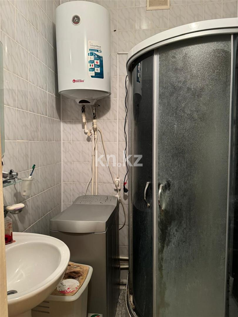 Продажа 4-комнатной квартиры, 79 м², ул. Лободы в Караганде - фото 15