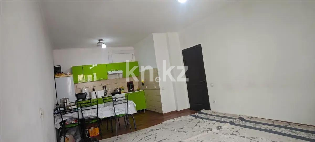Продажа 2-комнатной квартиры, 63 м² в Алматы