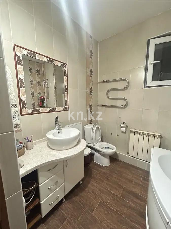 Продажа 2-комнатной квартиры, 75 м², ул. Иманова, дом  26 в Астане - фото 3