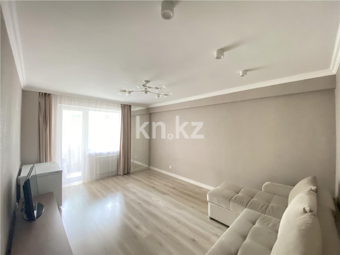Продажа 2-комнатной квартиры, 69.7 м² в Астане - фото 2