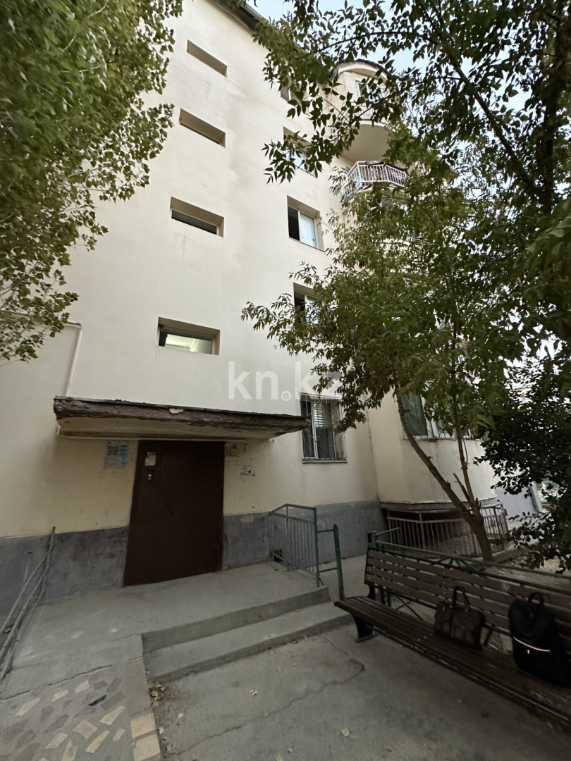 Продажа 2-комнатной квартиры, 75 м², мкр-н Нурсат-2, дом  8 в Шымкенте - фото 12