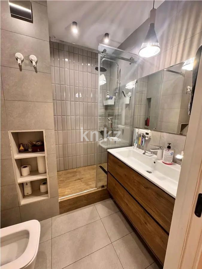 Продажа 4-комнатной квартиры, 89 м², ул. Жунисова, дом  10/7 в Алматы - фото 6