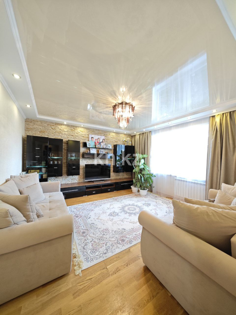 Продажа 3-комнатной квартиры, 62 м², мкр-н Голубые Пруды в Караганде