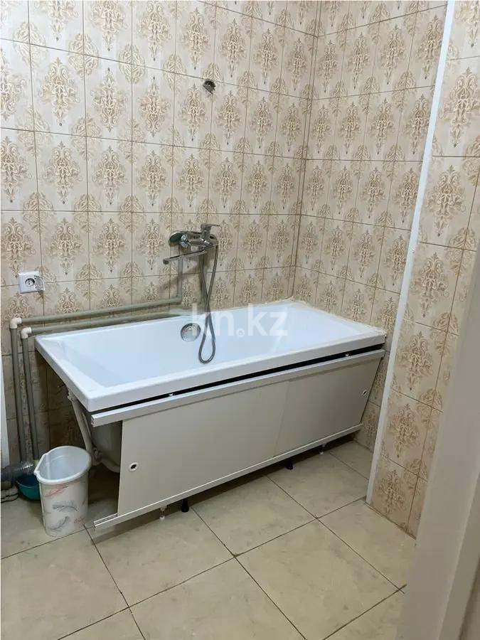 Продажа 2-комнатной квартиры, 80.7 м², ул. Тулебаева, дом  1 в Астане - фото 3