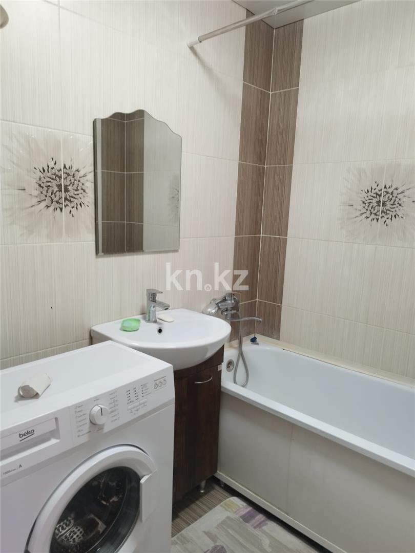 Продажа 2-комнатной квартиры, 47 м², ул. Ермекова, дом  58 в Караганде - фото 7